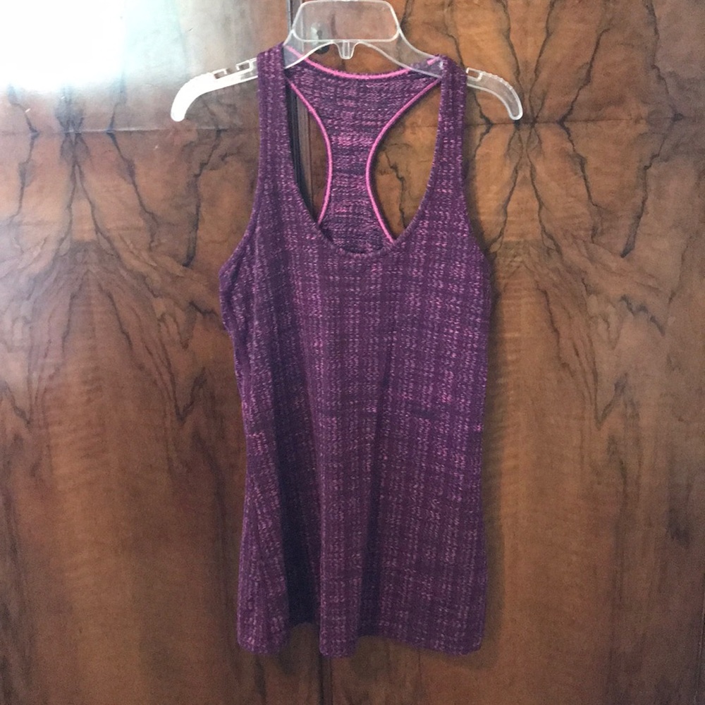 Lululemon EUC cool racer back. Hemmed. Size 8
